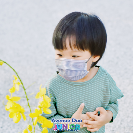 MEDICOS 4-ply HydroCharge™ Surgical Face Mask - Junior